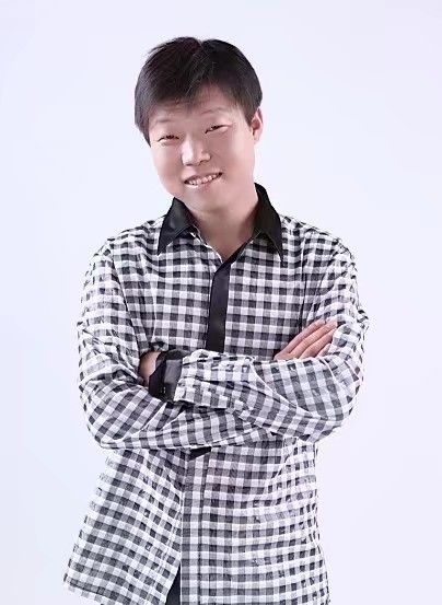 碧海升明月的第一张照片--济南相亲服务中心