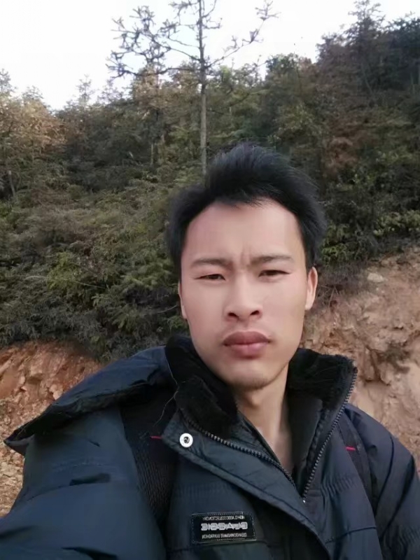 高富帅的第一张照片--济南相亲服务中心