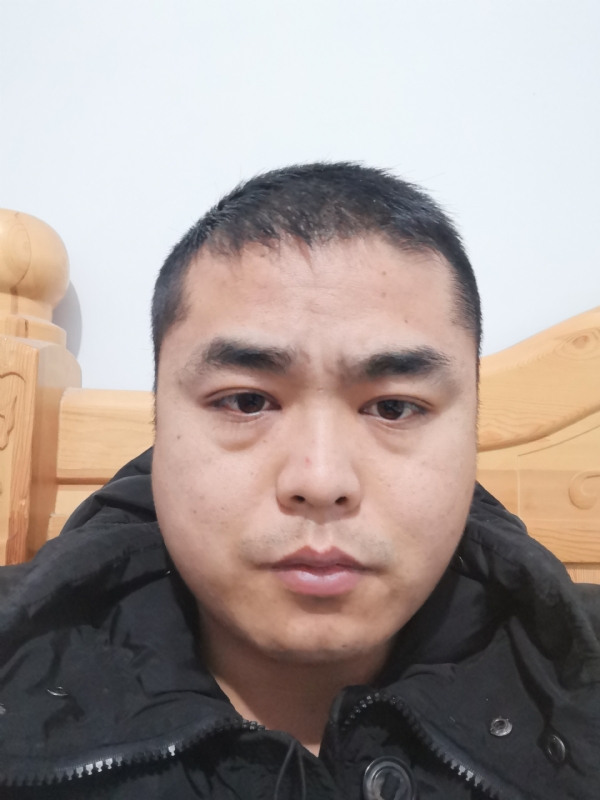 真诚的第一张照片--济南相亲服务中心