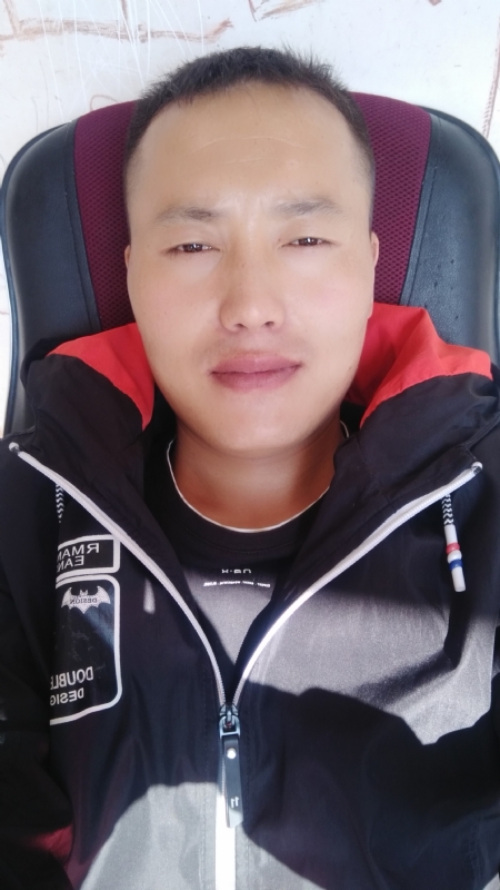 一花一世界的第三张照片--济南相亲服务中心