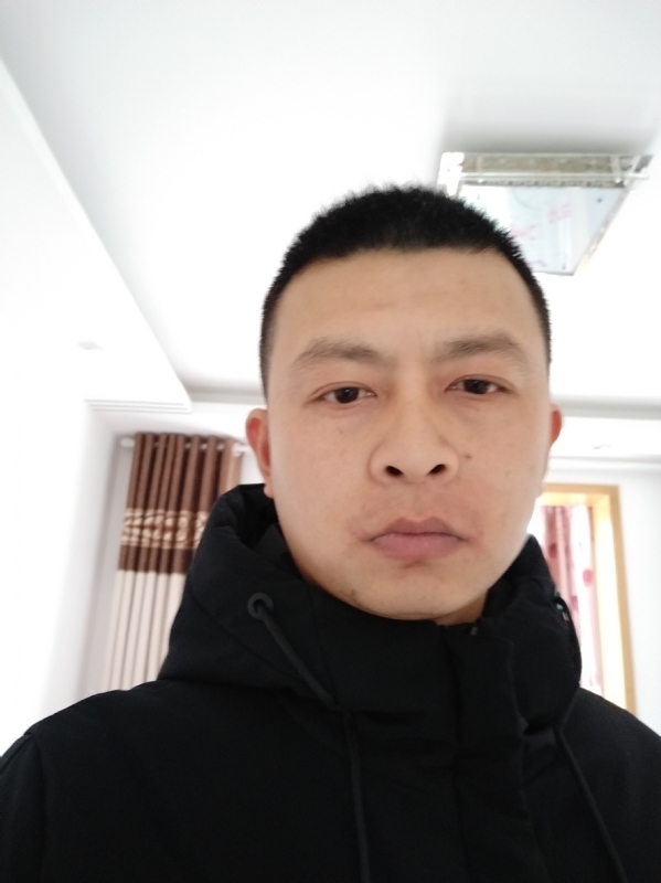 吴伟899的第一张照片--济南相亲服务中心