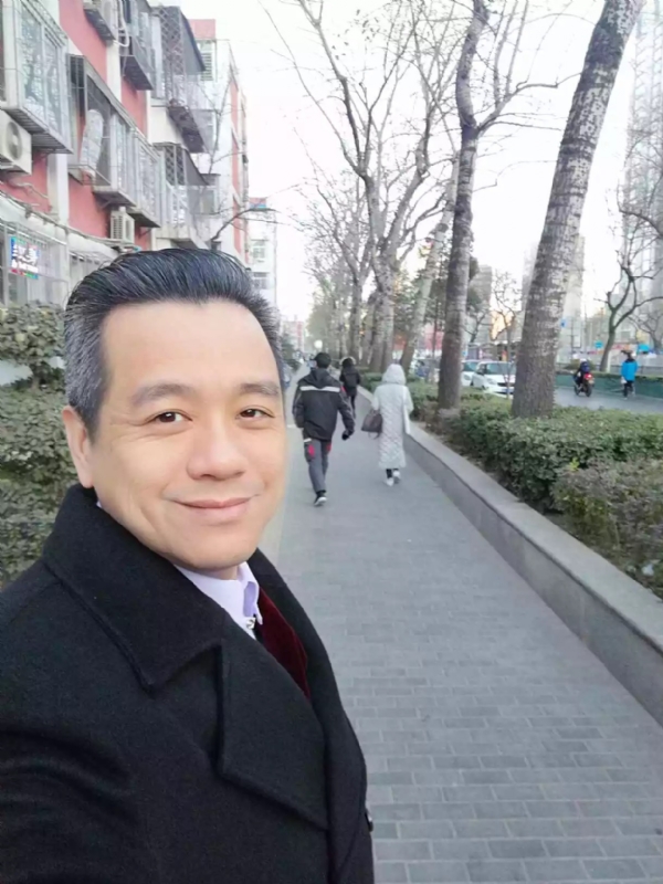 球控的第一张照片--济南相亲服务中心