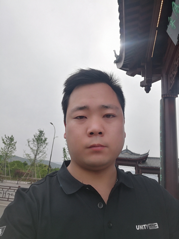 微笑的第一张照片--济南相亲服务中心