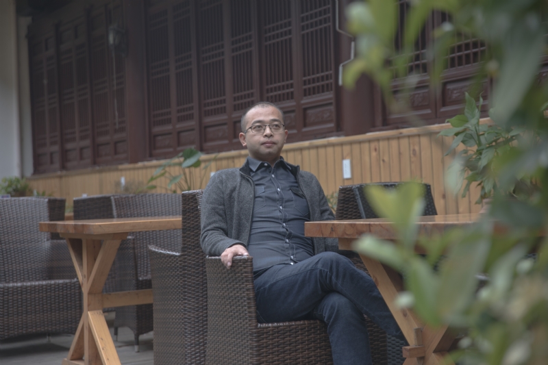 世界那么大的第一张照片--济南相亲服务中心