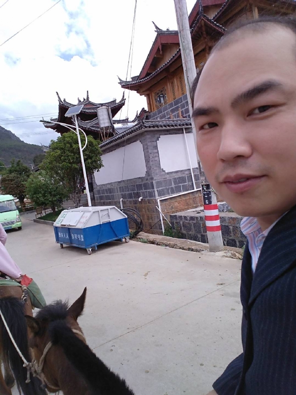 当代军人的第一张照片--济南相亲服务中心