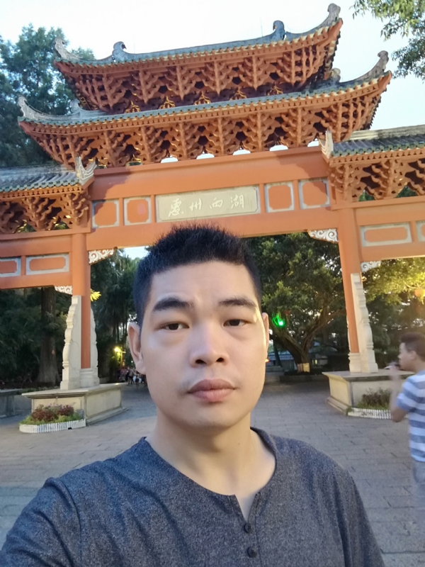 谁明浪子心的第一张照片--济南相亲服务中心