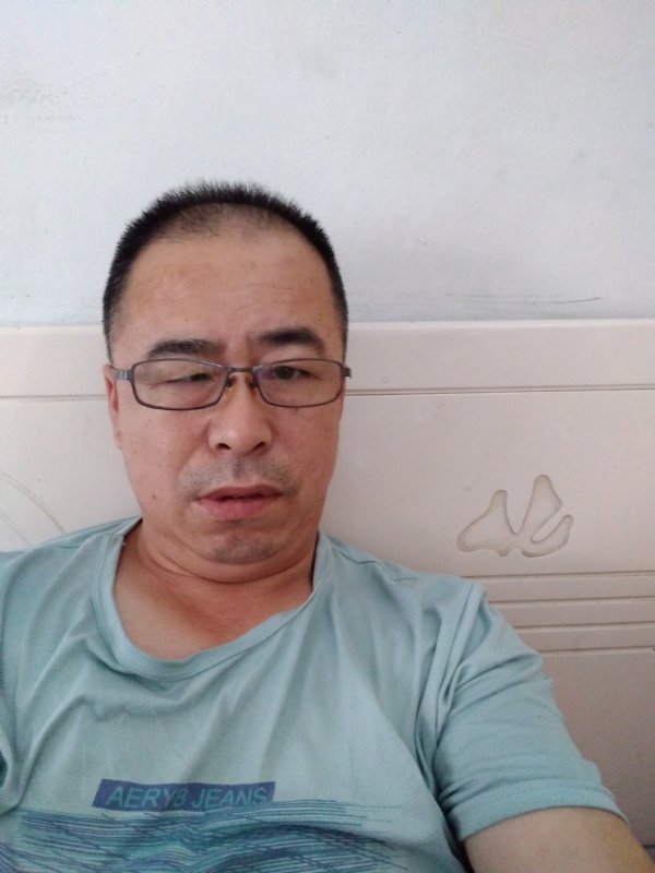 大叔的第一张照片--济南相亲服务中心