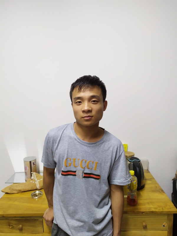 站着等你三千年的第一张照片--济南相亲服务中心