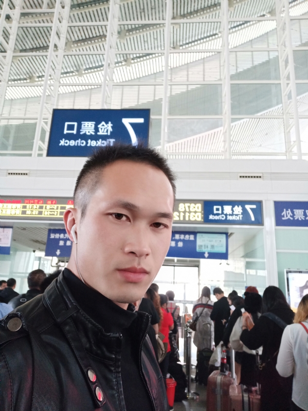 一叶知秋的第一张照片--济南相亲服务中心