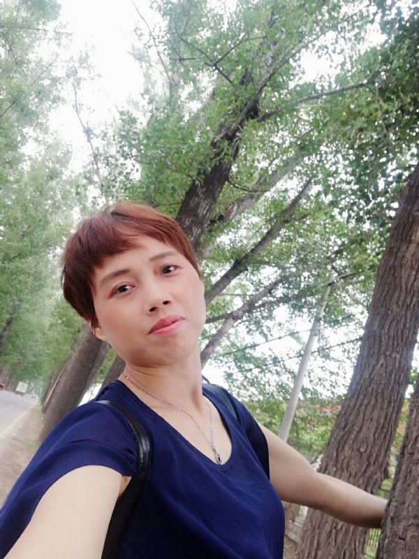 健康快乐女神的第二张照片--济南相亲服务中心