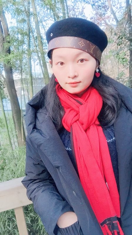 风中百合的第一张照片--济南相亲服务中心