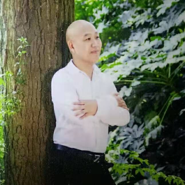 郑鑫牵手的第一张照片--济南相亲服务中心