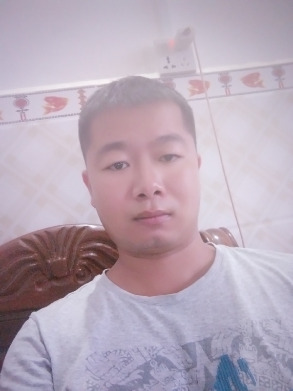 心雨的第一张照片--济南相亲服务中心