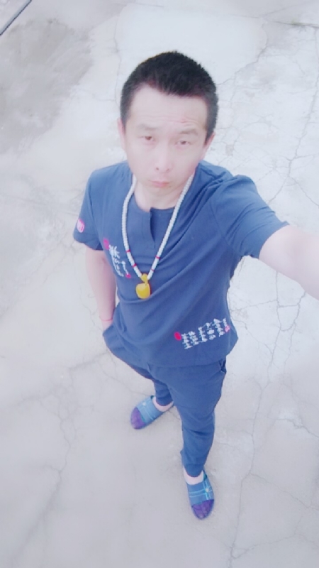 一叶之秋的第一张照片--济南相亲服务中心