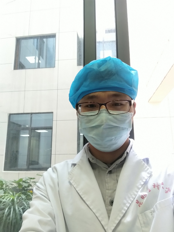 口腔小医生的第一张照片--济南相亲服务中心