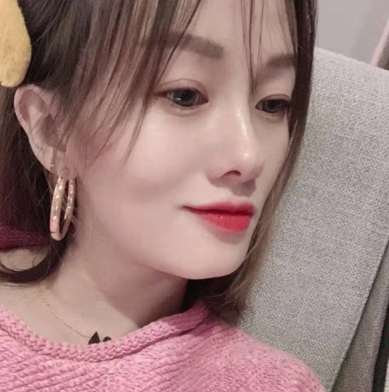微醺的笑容的第一张照片--济南相亲服务中心