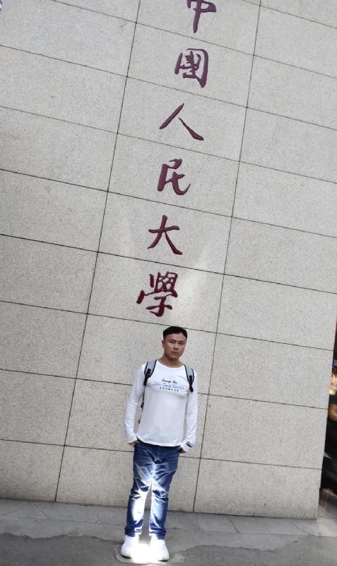 Whoareyou的第一张照片--济南相亲服务中心