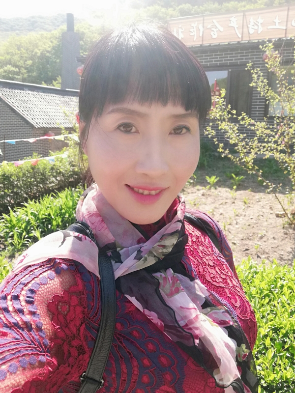艳阳高照的第一张照片--济南相亲服务中心