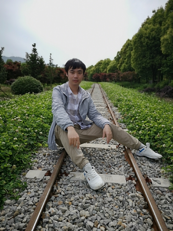 HCL的第一张照片--济南相亲服务中心