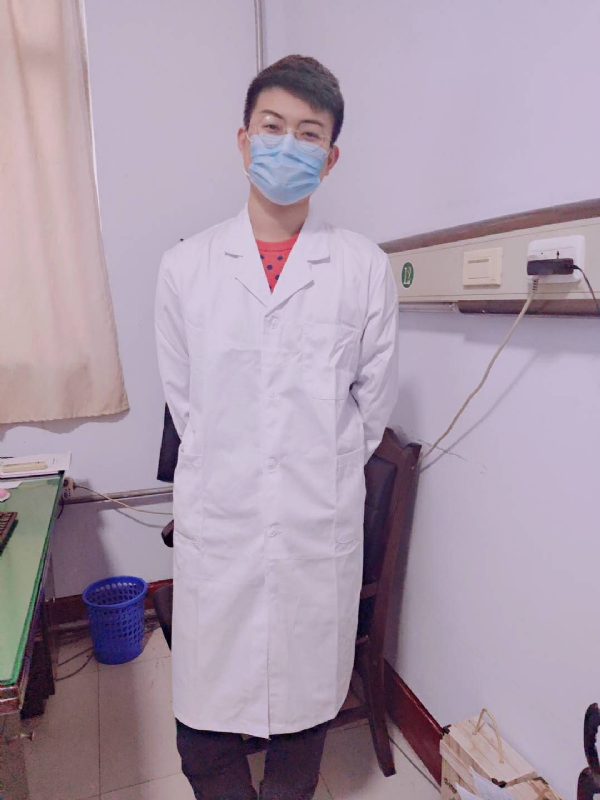 Leslie的第一张照片--济南相亲服务中心