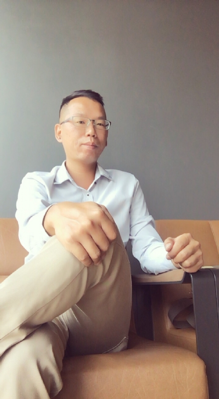 LI的第一张照片--济南相亲服务中心