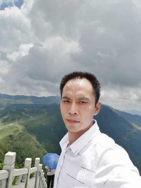 LXZ的第一张照片--济南相亲服务中心