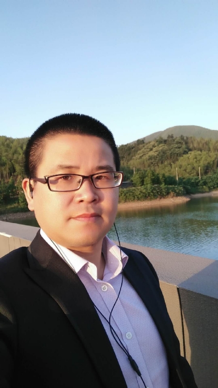 顾律师的第三张照片--济南相亲服务中心