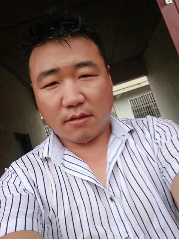 江湖中人的第一张照片--济南相亲服务中心