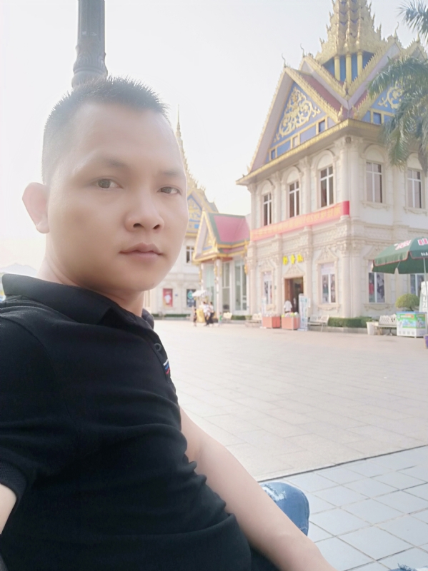 漂泊者的第一张照片--济南相亲服务中心