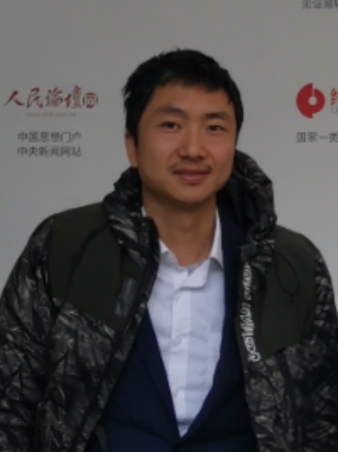 明的第一张照片--济南相亲服务中心
