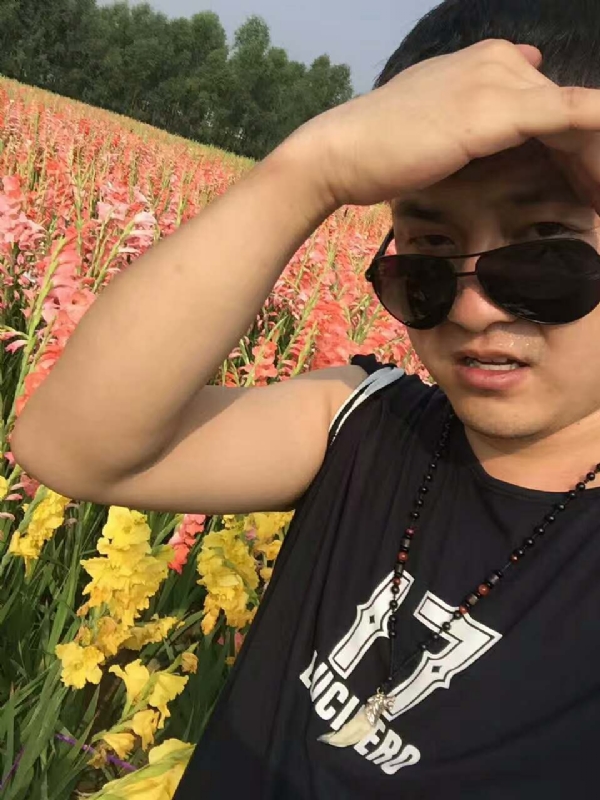 QH-蓝细胞的第一张照片--济南相亲服务中心