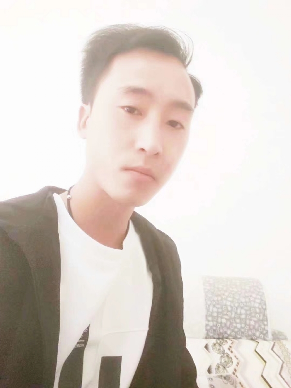 萧艺的第一张照片--济南相亲服务中心