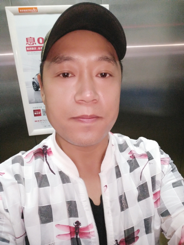 hainy的第一张照片--济南相亲服务中心