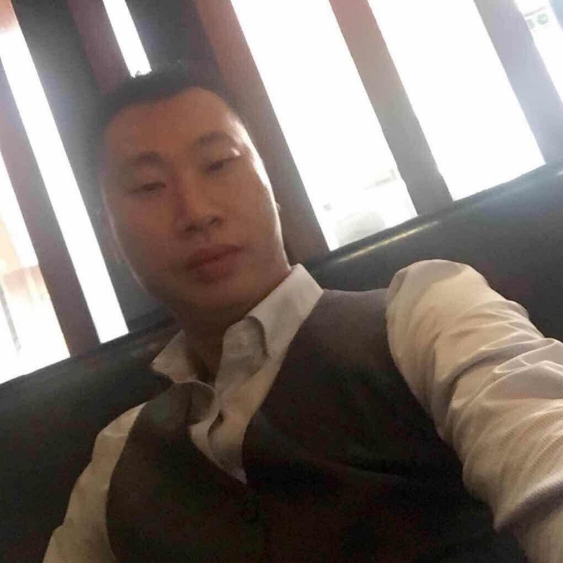 陈威的第一张照片--济南相亲服务中心