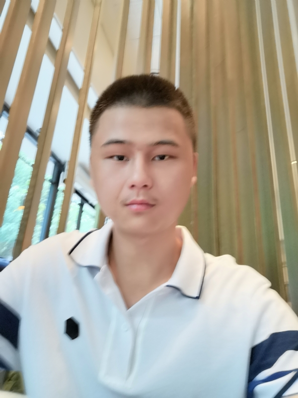 张少少的第一张照片--济南相亲服务中心