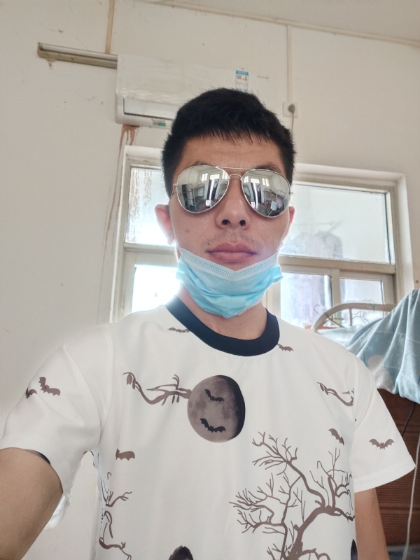 馨荣的第二张照片--济南相亲服务中心