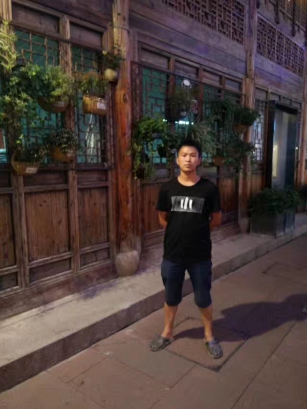 回忆的第一张照片--济南相亲服务中心