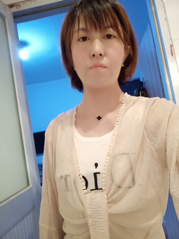 芬儿的第四张照片--济南相亲服务中心