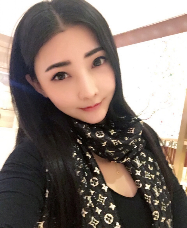 詩詩的第一张照片--济南相亲服务中心