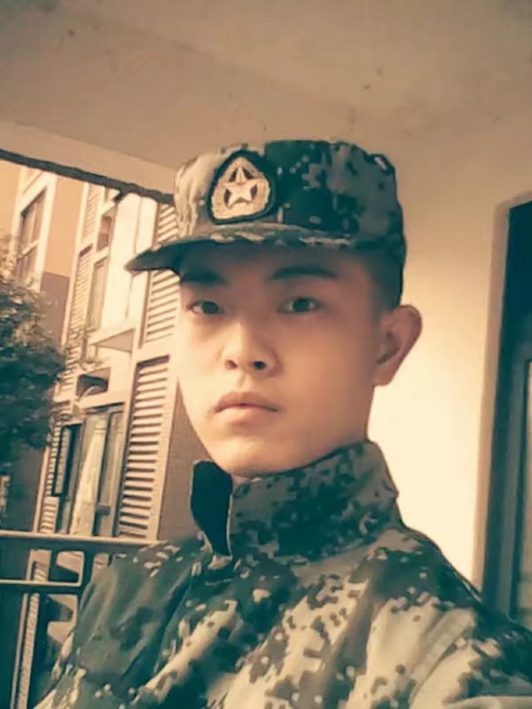 深情留给意中人aaaa的第一张照片--济南相亲服务中心