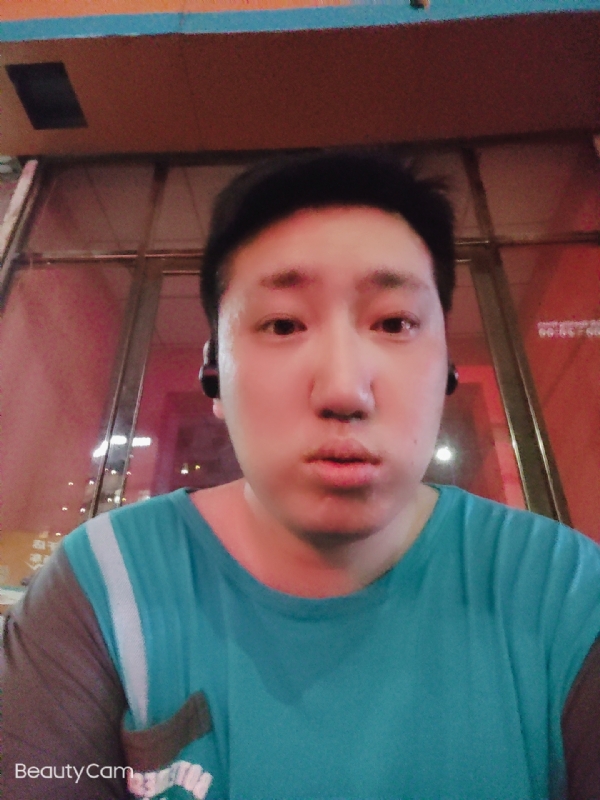 夜月星辰的第一张照片--济南相亲服务中心