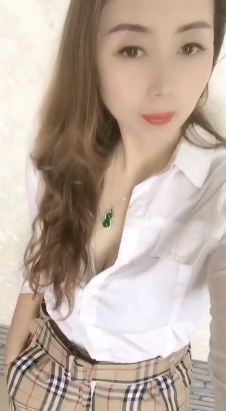 雨蝶的第一张照片--济南相亲服务中心