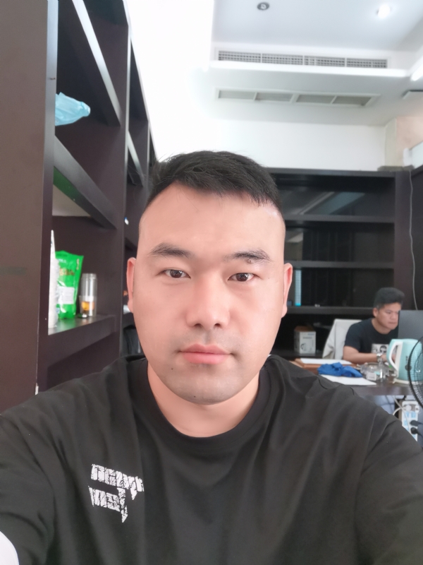 香菇稻草人的第三张照片--济南相亲服务中心