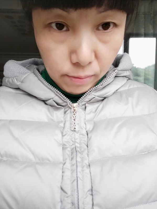 一抹幽蓝的第一张照片--济南相亲服务中心