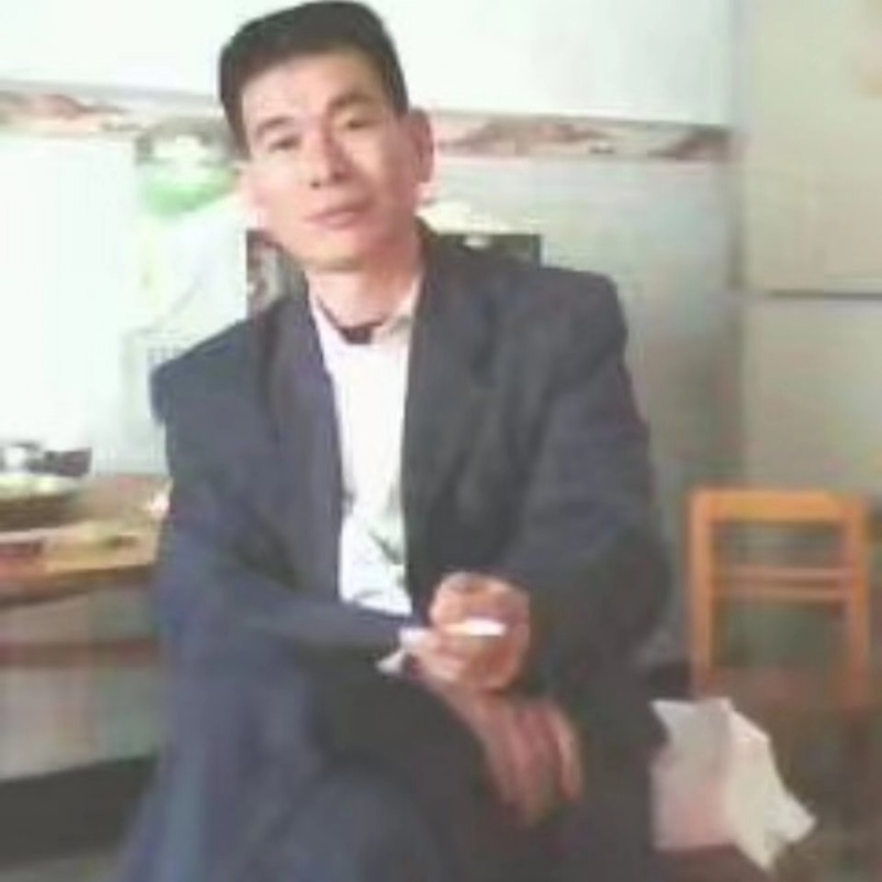 阳光照耀的第一张照片--济南相亲服务中心