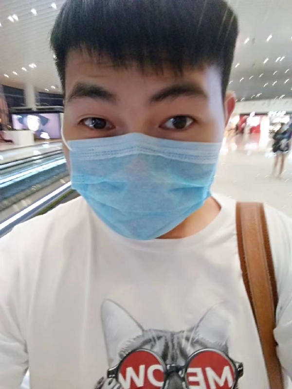 咔咔一顿的第一张照片--济南相亲服务中心