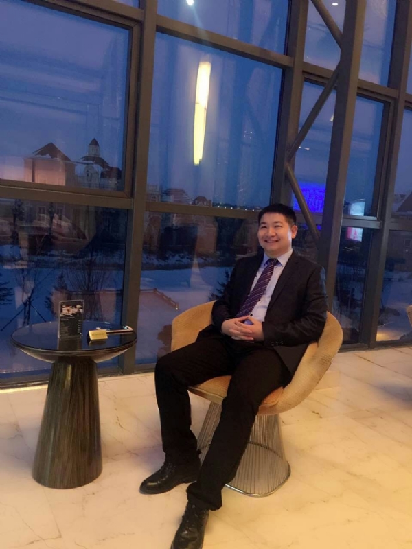 四只老虎的第一张照片--济南相亲服务中心
