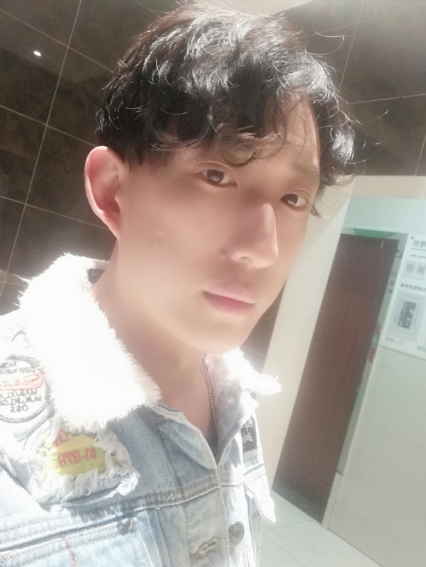 鲸落ii的第一张照片--济南相亲服务中心