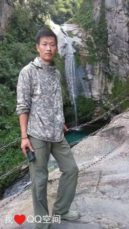 陌颜的第一张照片--济南相亲服务中心