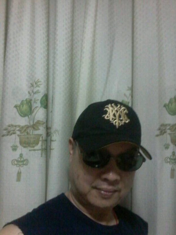 时尚厨男的第一张照片--济南相亲服务中心